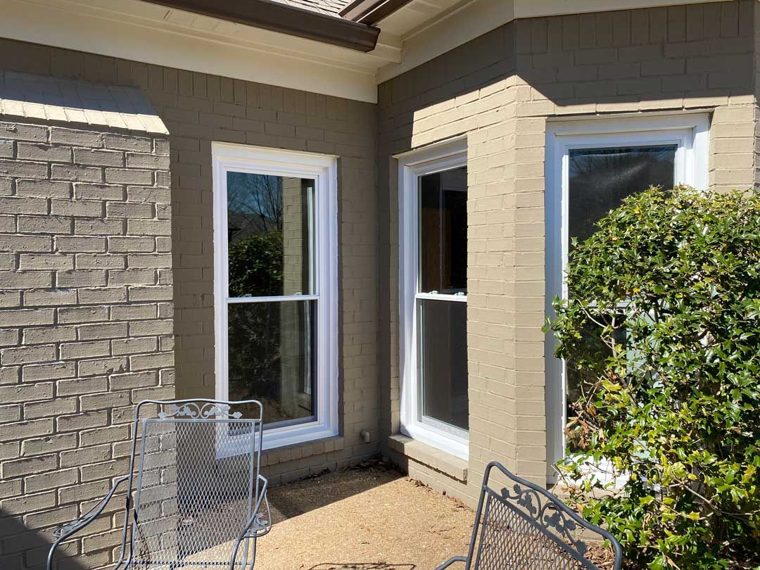 Three new vinyl windows installed in Memphis tn