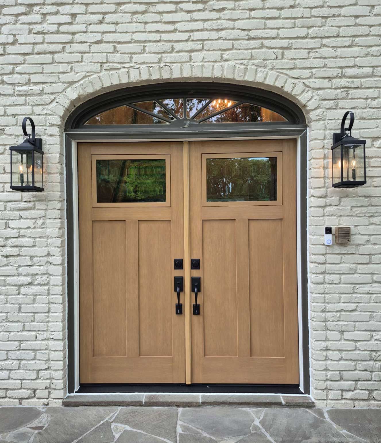 A beautiful entry door that was recently replace on a Memphis, TN home.